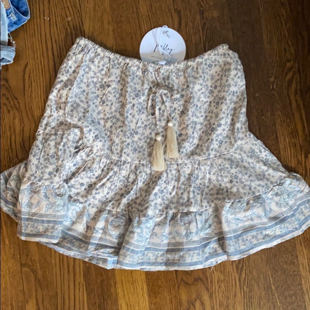 Never worn skirt